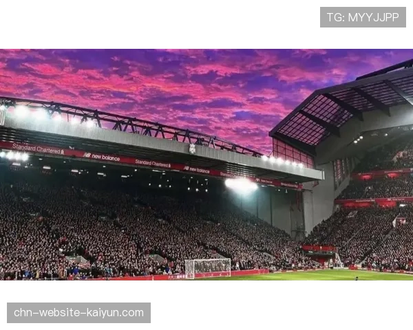 那不勒斯主帅卡尔佐纳接受BBC采访,谈意甲与英超比赛强度的数据化差异